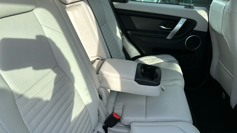 Land Rover Discovery Sport 2.0 D200 HSE 5dr Auto Diesel Station Wagon